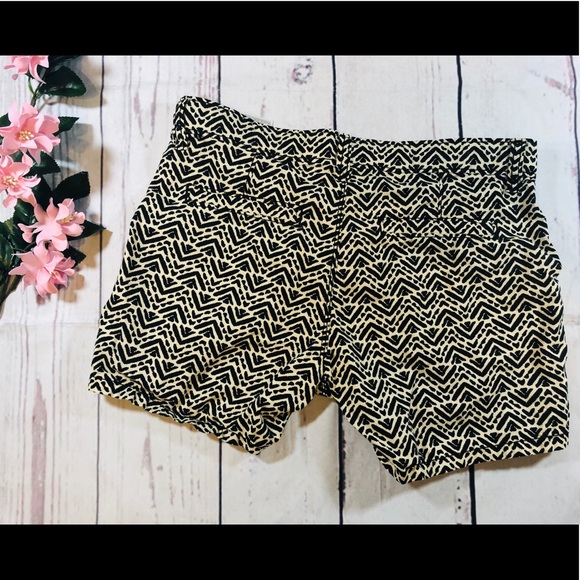 Girl size 14 shorts geometric print - Picture 5 of 8